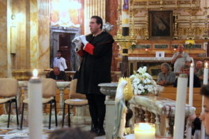 23